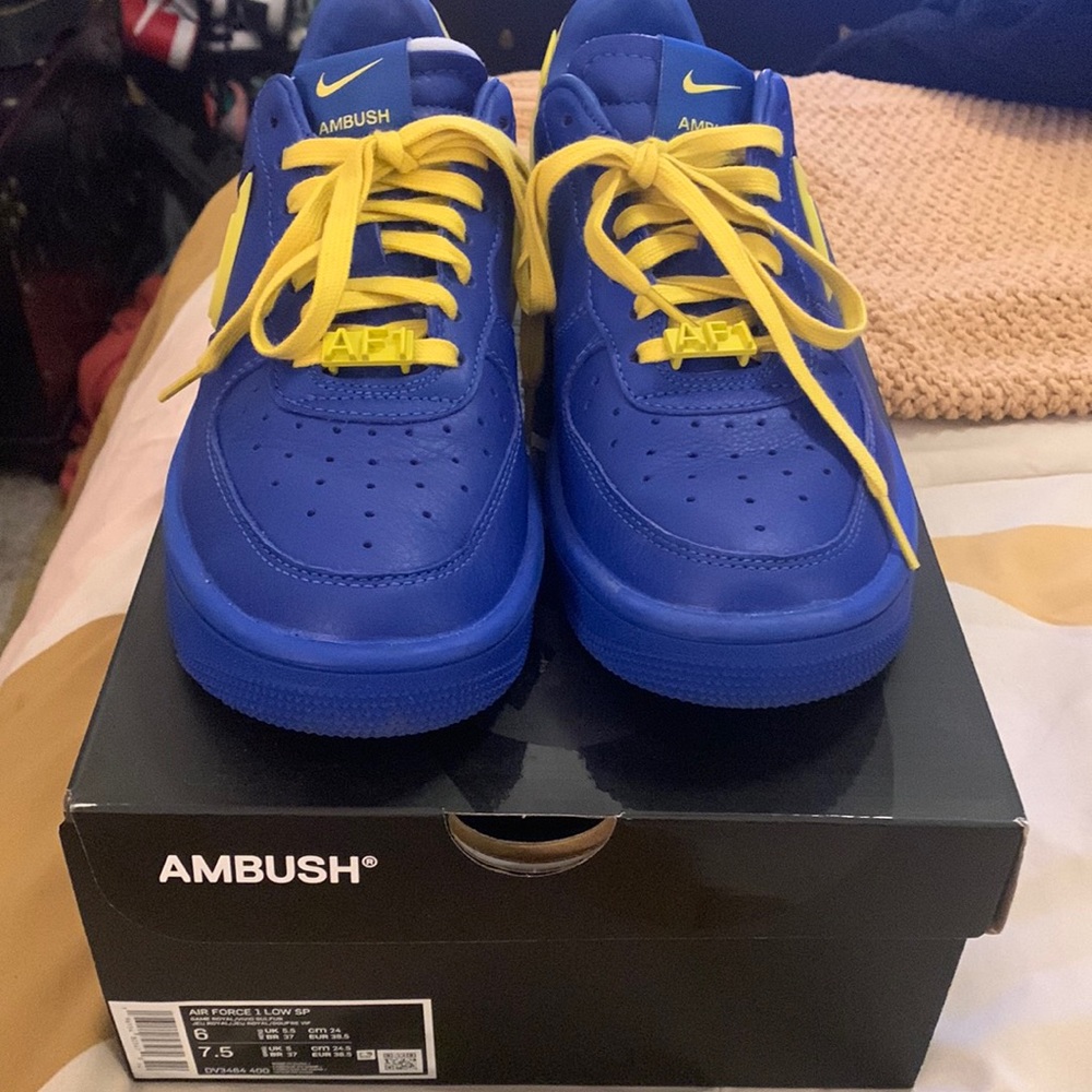 Nike Air Force 1 low ambush worn 1 time